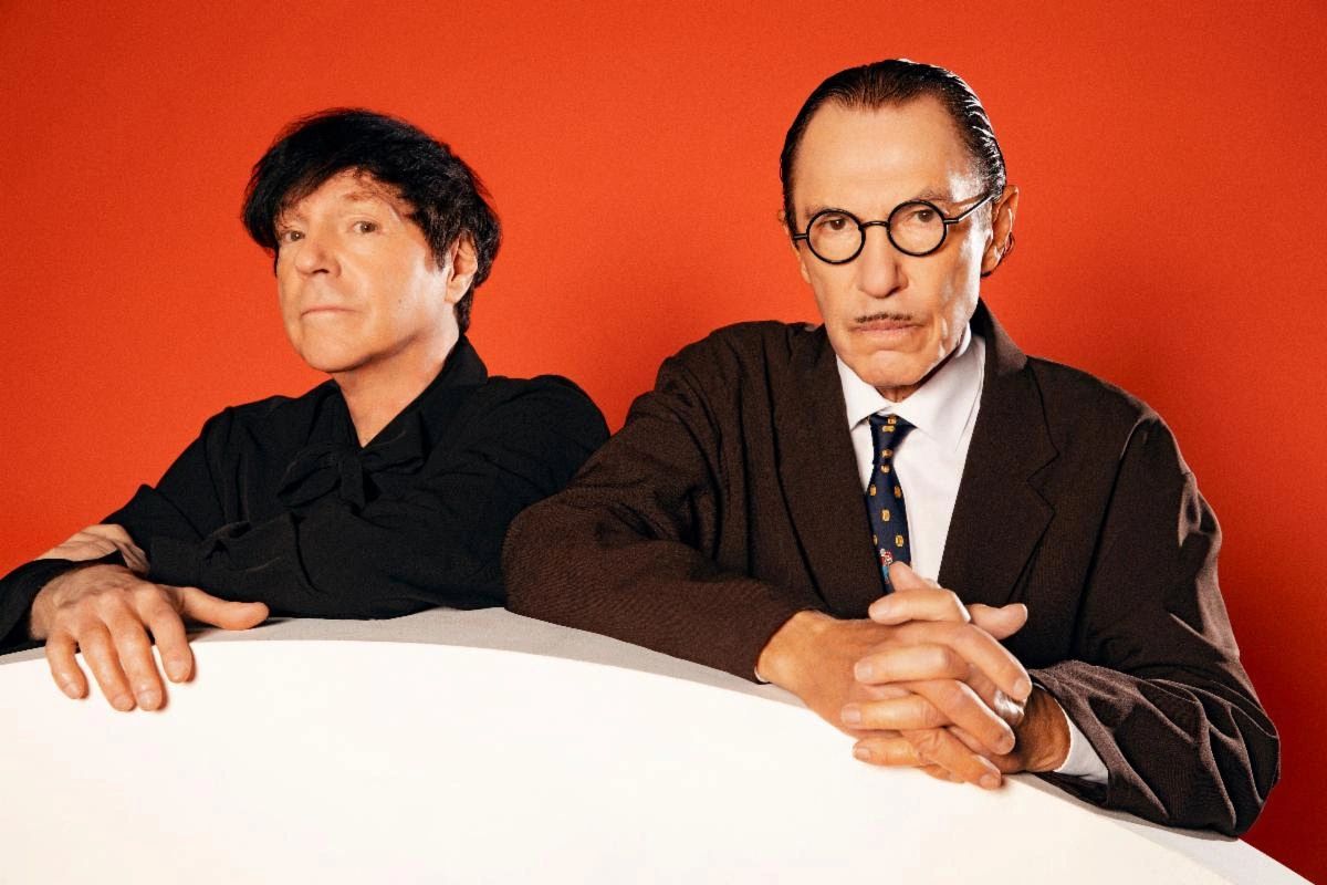 sparks-announce-their-biggest-tour-ever-new-album-o5-26